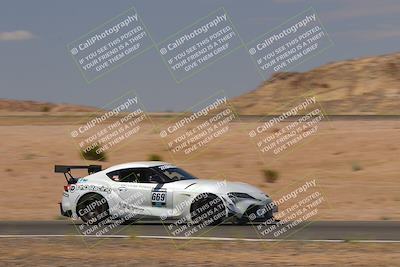 media/Jul-30-2022-Extreme Speed Twilight (Sat) [[245dd23dbe]]/Blue Beginner/220PM Turn 11/